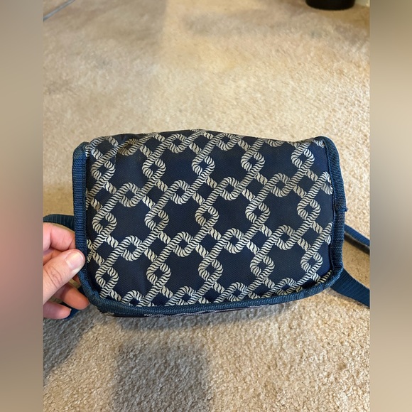 Blue/White Lunchbox - Picture 3 of 6